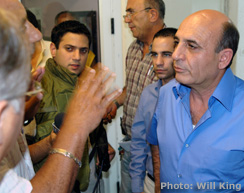 Former defense minister Shaul Mofaz meets with Kiryat Shemona mayor